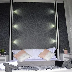 L'aurora Naples